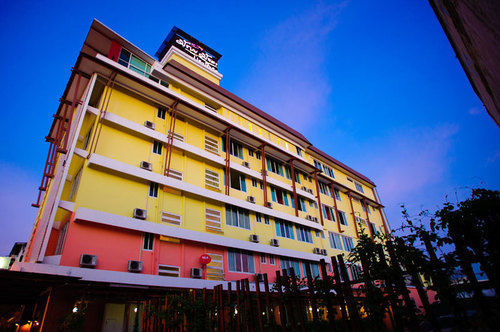 Much-Che Manta Boutique Hotel Udon Thani Exterior photo